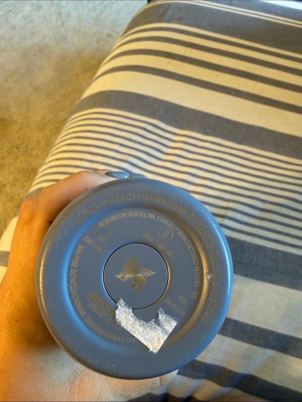 30 oz Stanley Blue Insulated Travel Bottle with Handle - Picture 5 of 6